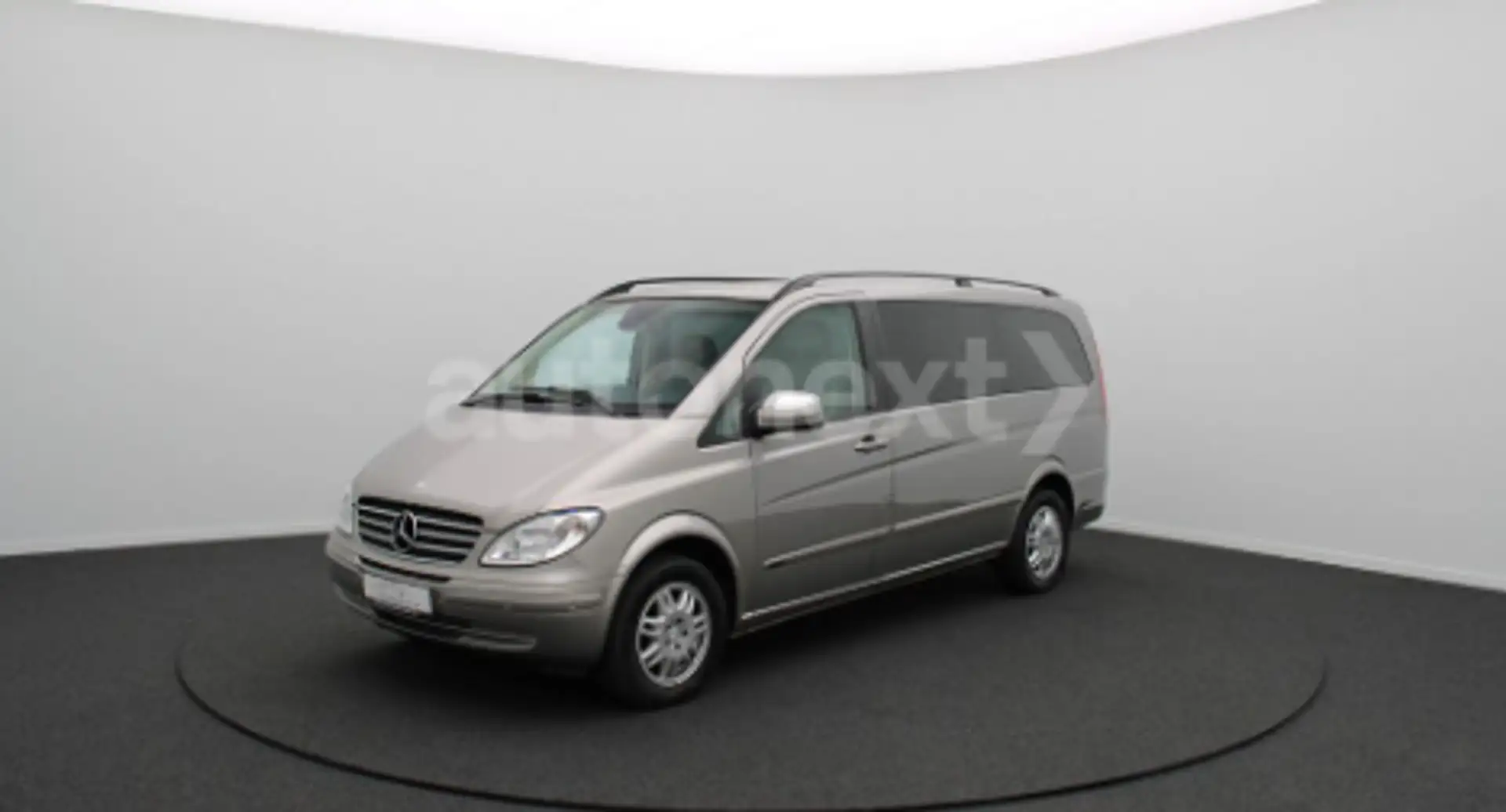 Mercedes-Benz Viano 2.2CDI Fun Larga Argent - 1