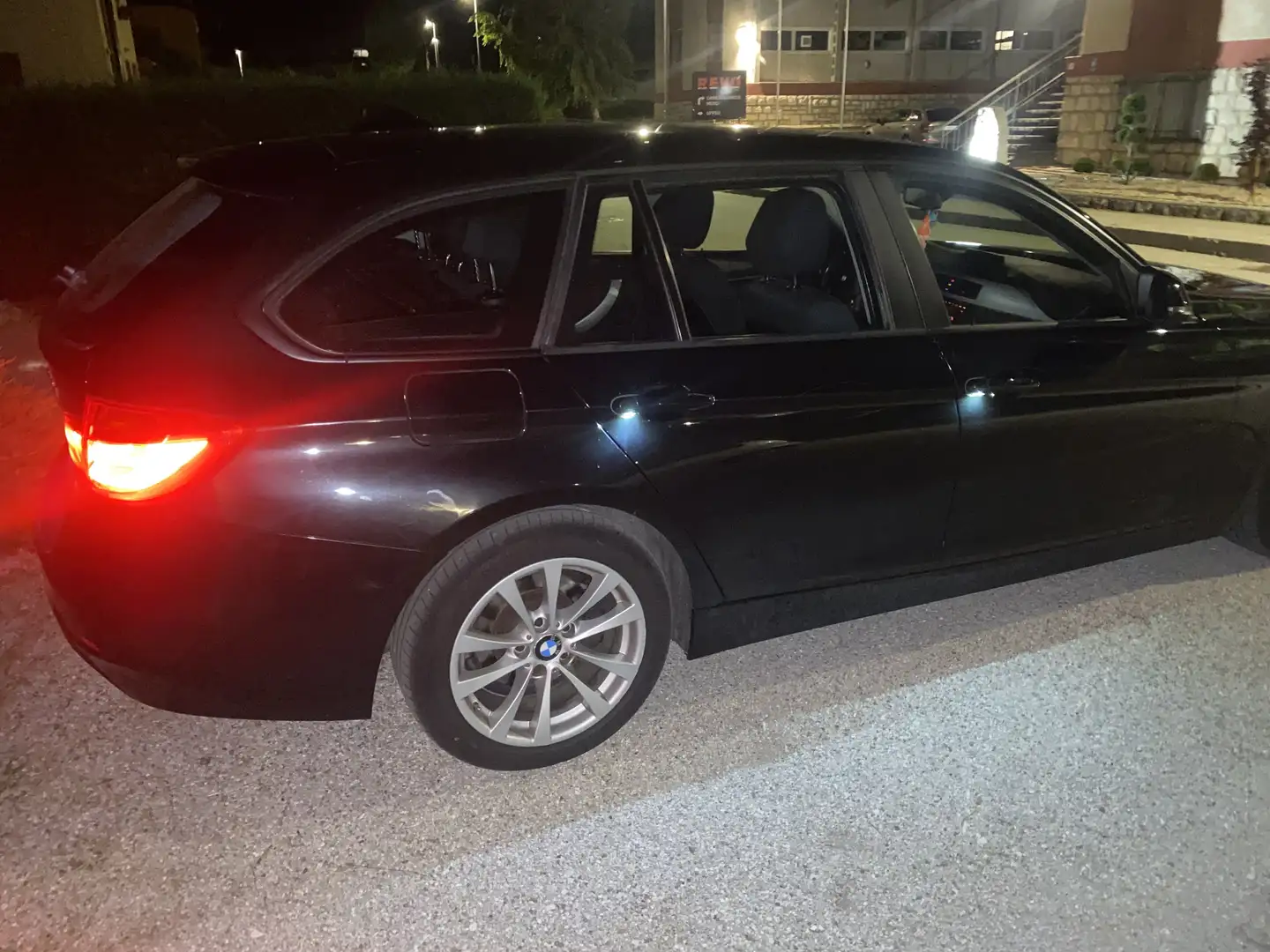 BMW 320 320d Touring Business - 2