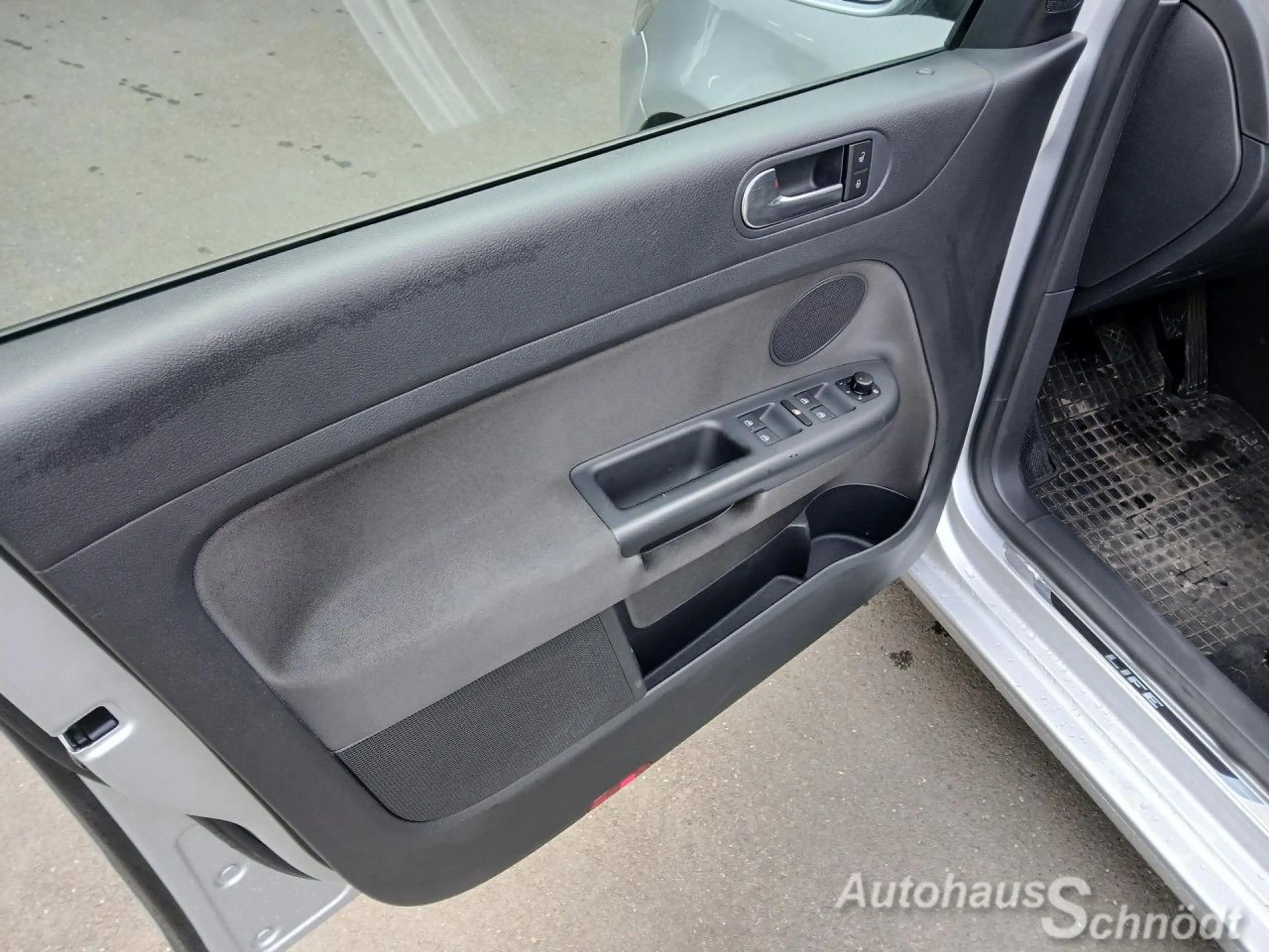Volkswagen Golf Plus 1.2 TSI Life Klima Einparkhilfe — photo 7
