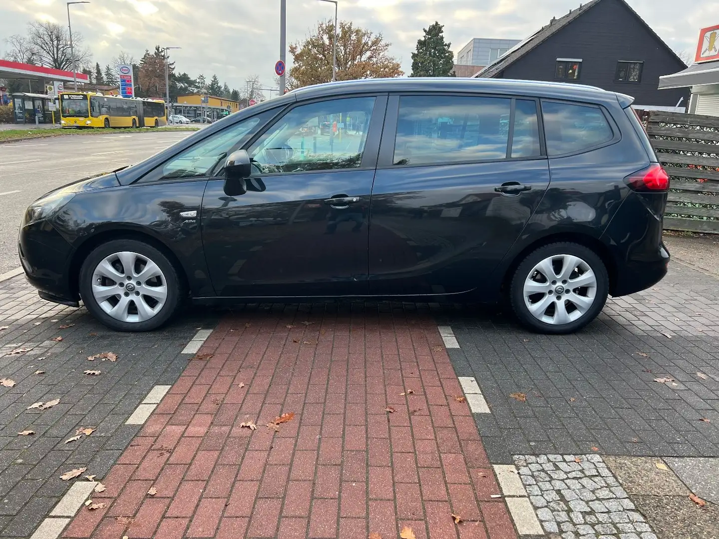 Opel Zafira C Tourer Active 7-Sitzer Schwarz - 1
