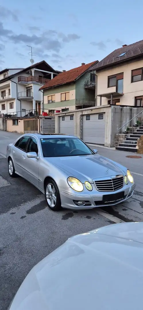 Mercedes-Benz E 320 CDI 7G-TRONIC Avantgarde DPF - 1