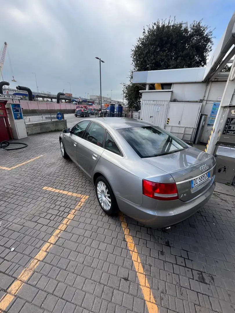 Audi A6 - 2