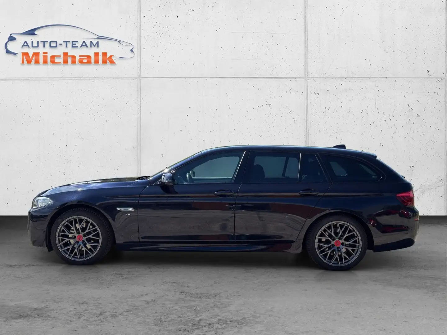 BMW 520 5 Touring 520 d xDrive Sport Paket M-Technik AHK Noir - 2