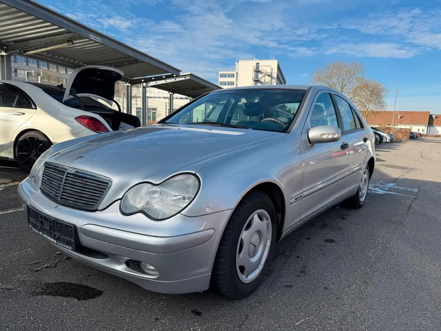 Mercedes-Benz C 180 CLASSIC Silber - 1