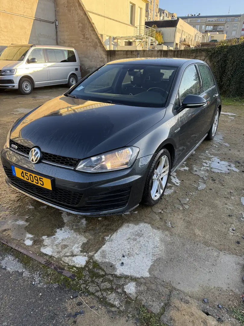 Volkswagen Golf GTD - 2