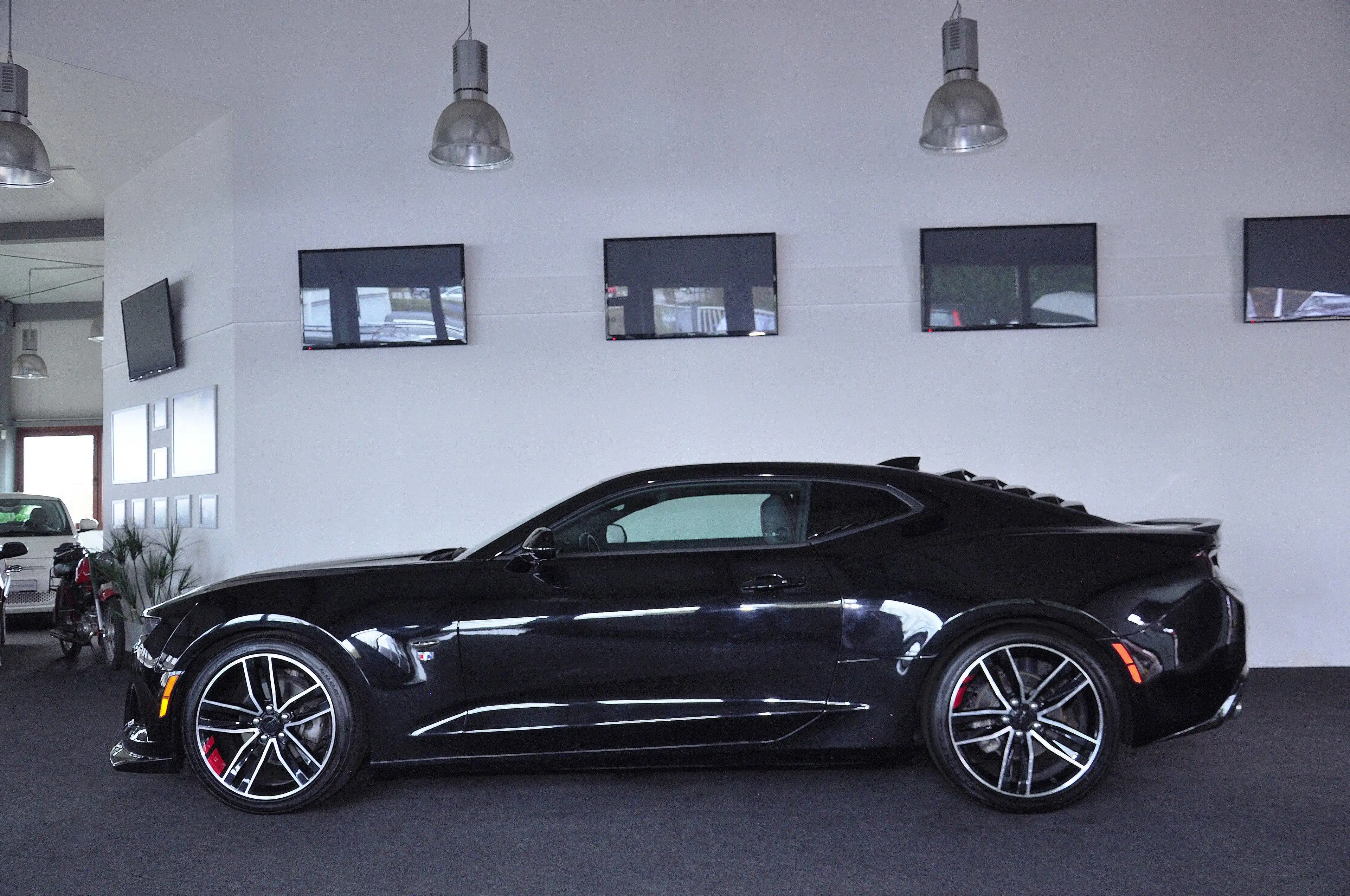 Chevrolet Camaro RS ! ZL1-Zubehör ! Erst 062.570 km ! — photo 2