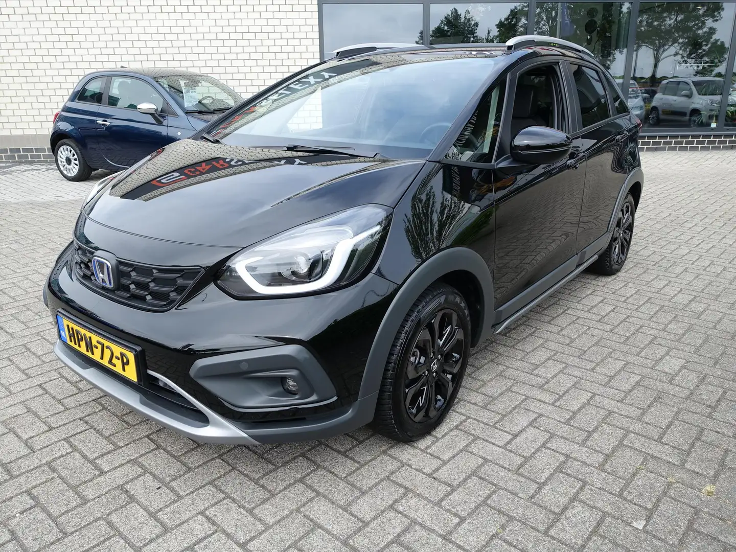 Honda Jazz 1.5 i-MMD 122pk Hybrid CVT Advance Crosstar Zwart - 2