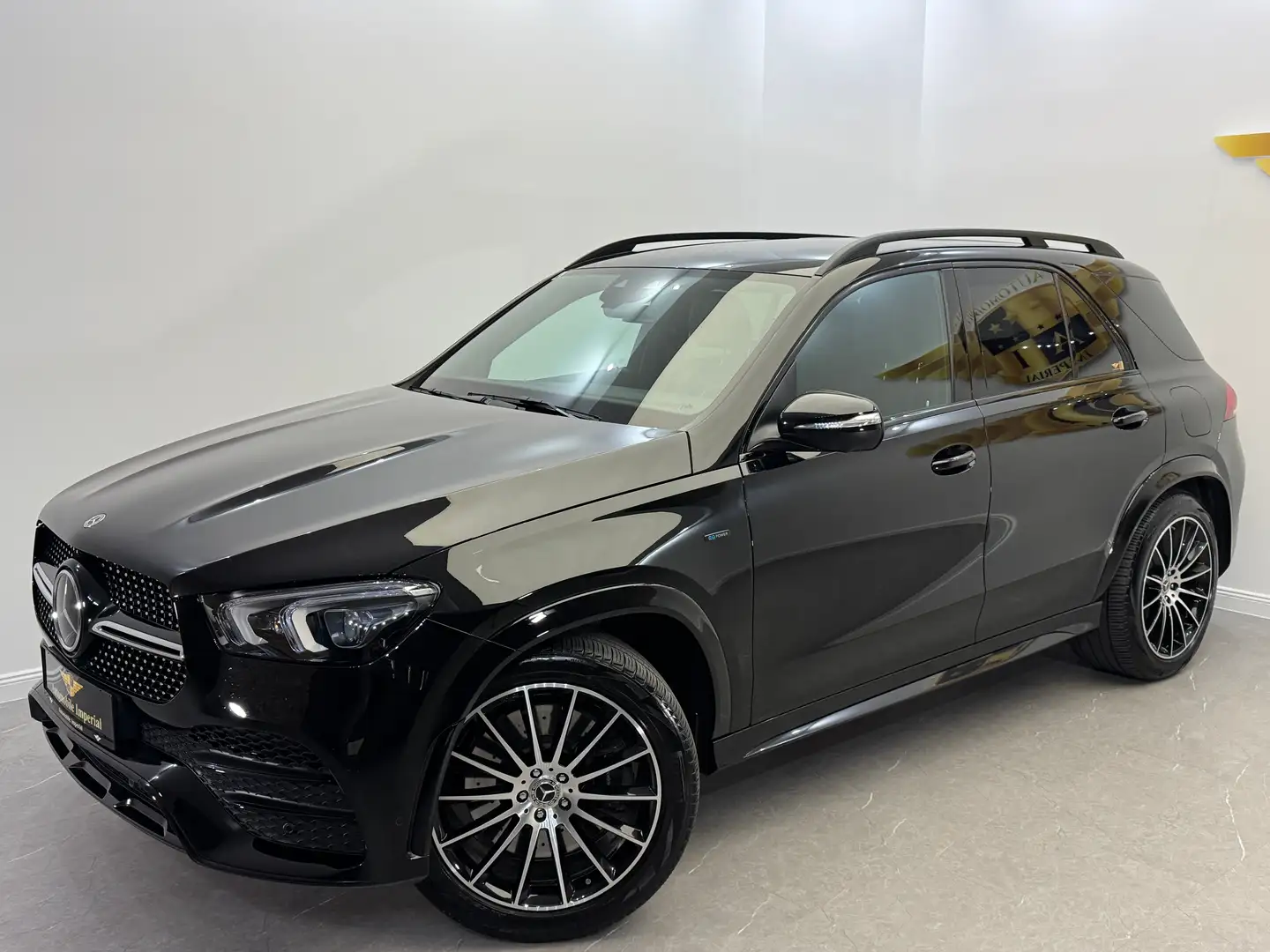 Mercedes-Benz GLE 350 e SUV 4MATIC //AMG LINE//1. BESITZ//DISTRONIC// Schwarz - 2