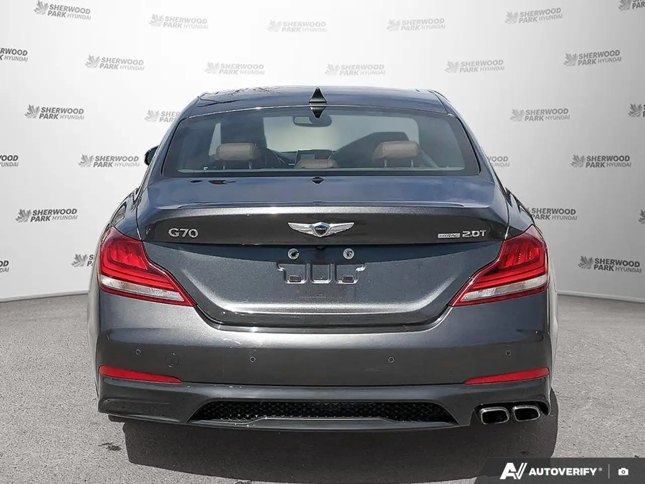 Genesis G70 снимка Genesis G70