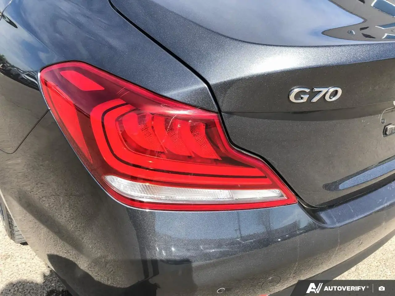 Genesis G70 снимка Genesis G70
