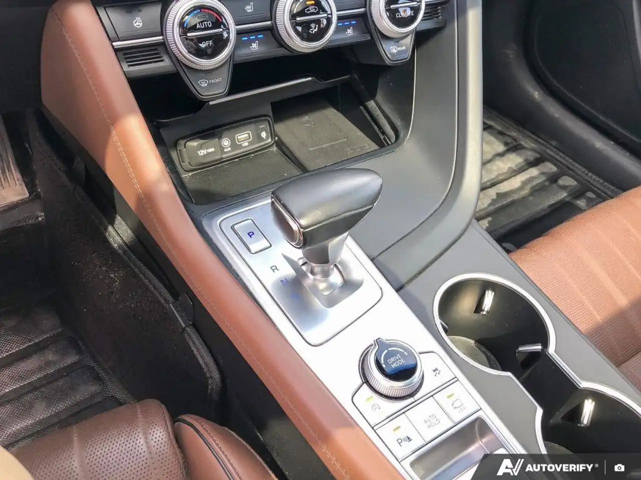 Genesis G70 снимка Genesis G70
