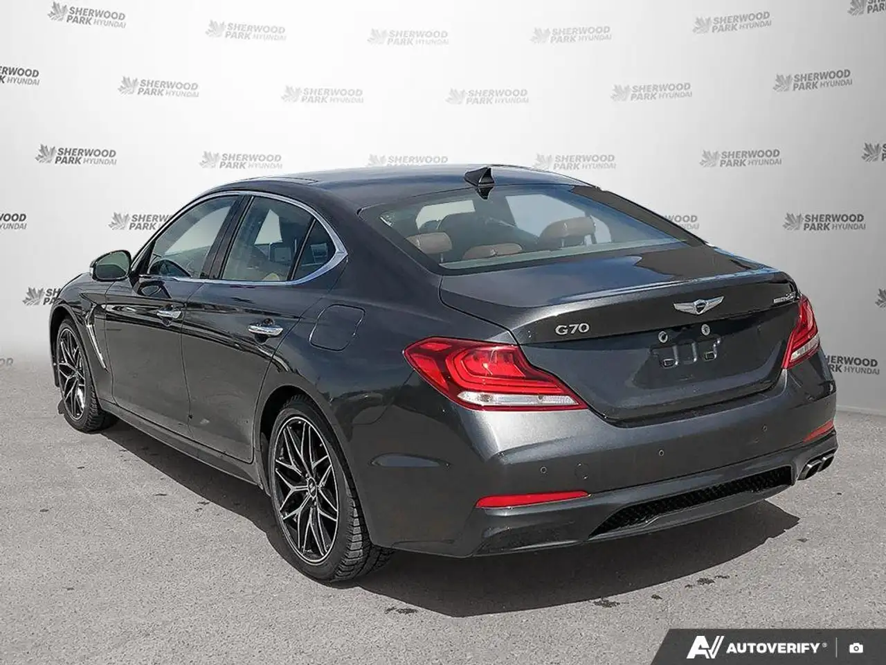 Genesis G70 снимка Genesis G70