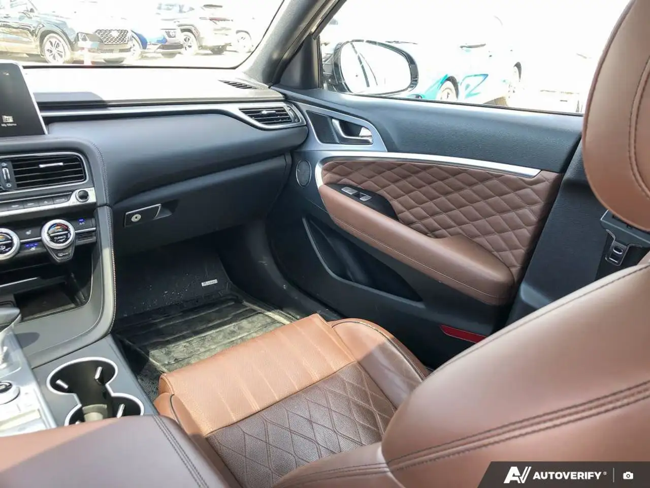 Genesis G70 снимка Genesis G70