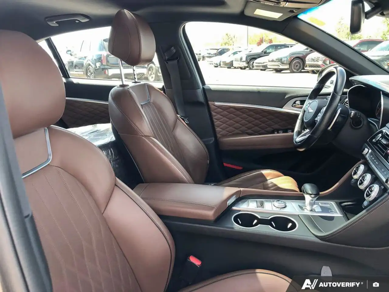 Genesis G70 снимка Genesis G70