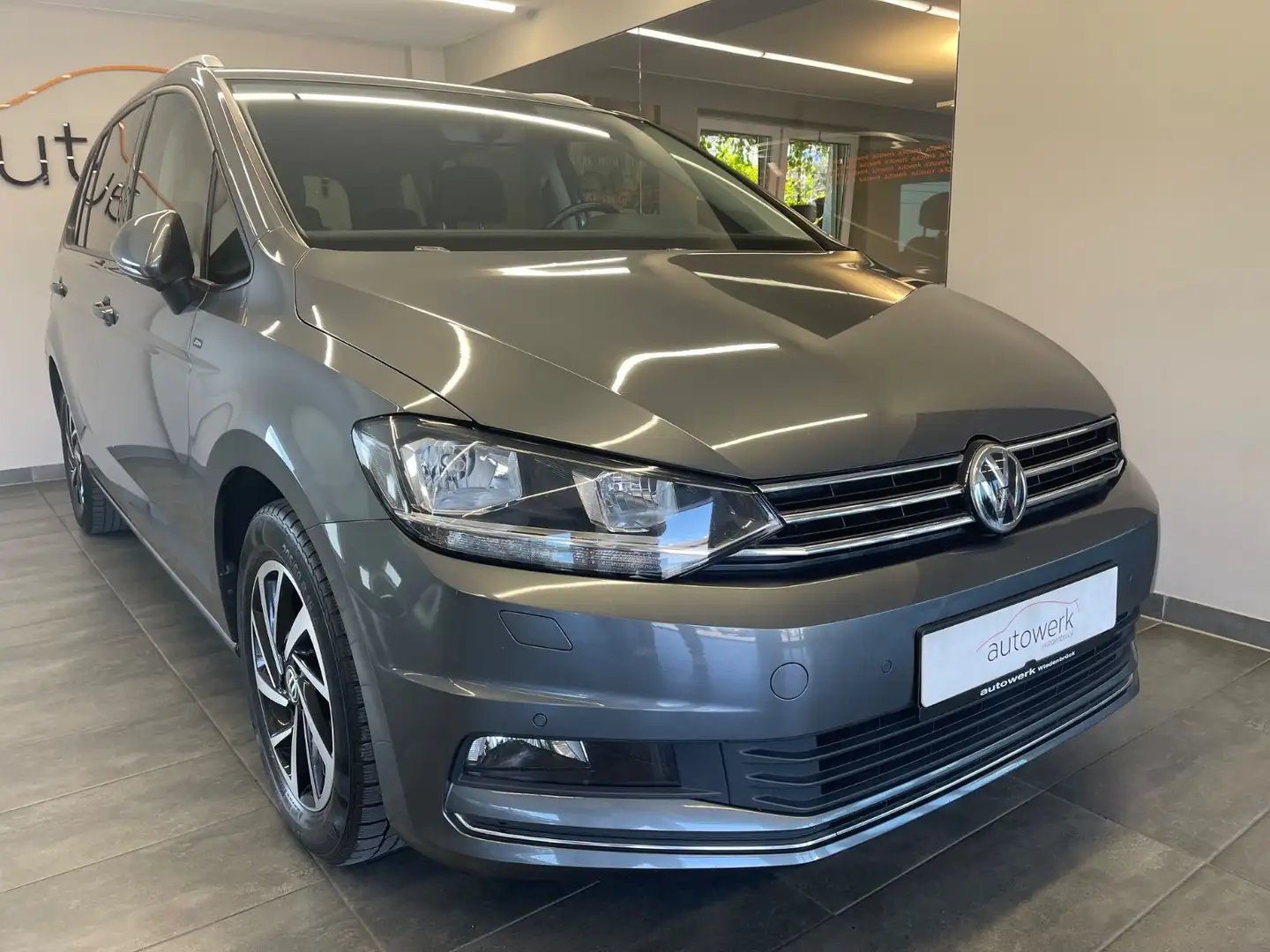 Volkswagen Touran 1.6 TDI Join*7Sitz/AHK/Navi/ALU/Sitzhzg* Gris - 1