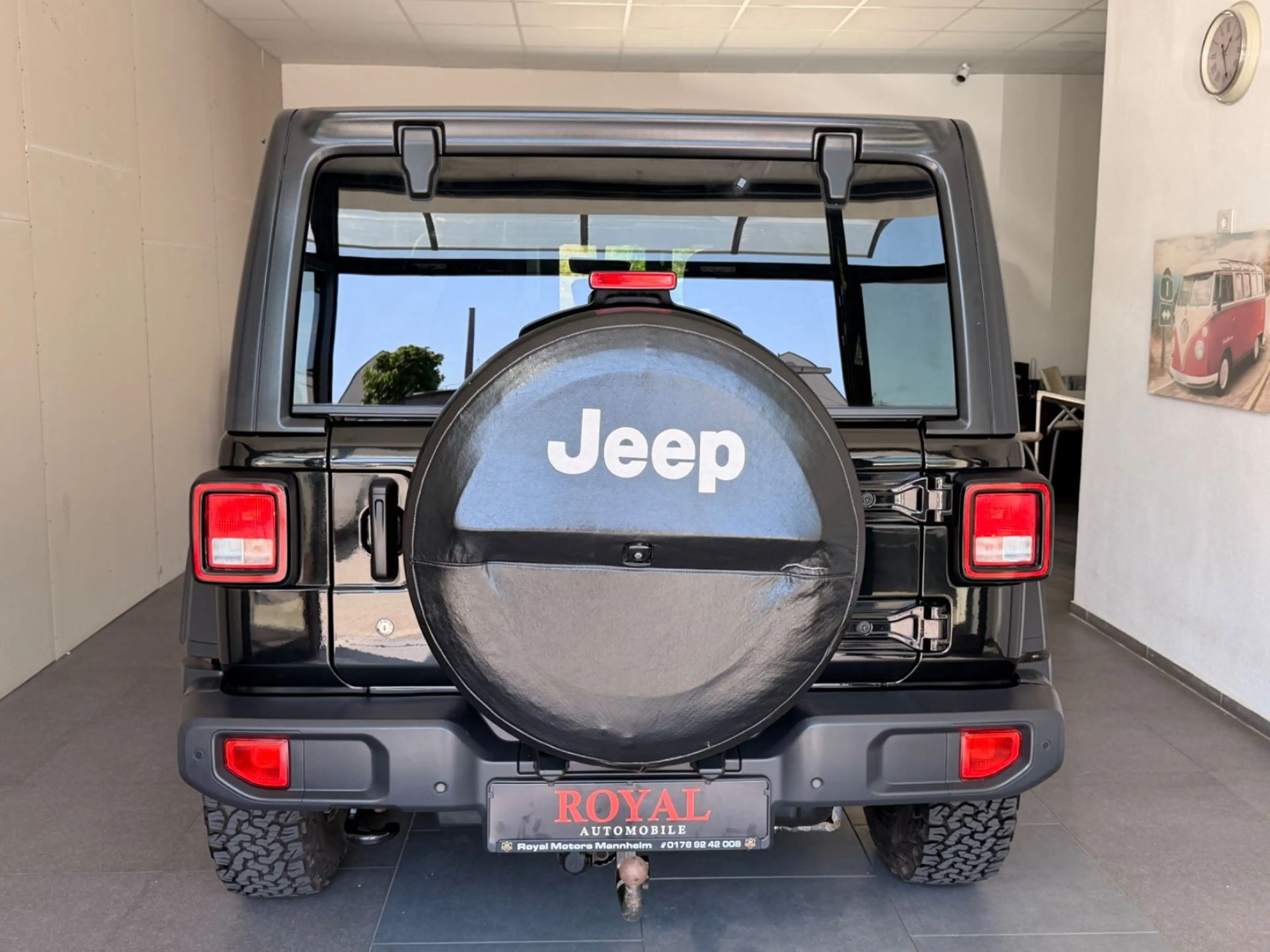 Jeep Wrangler / Wrangler Unlimited Sport — photo 6