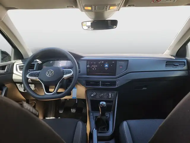 Volkswagen Polo view 10