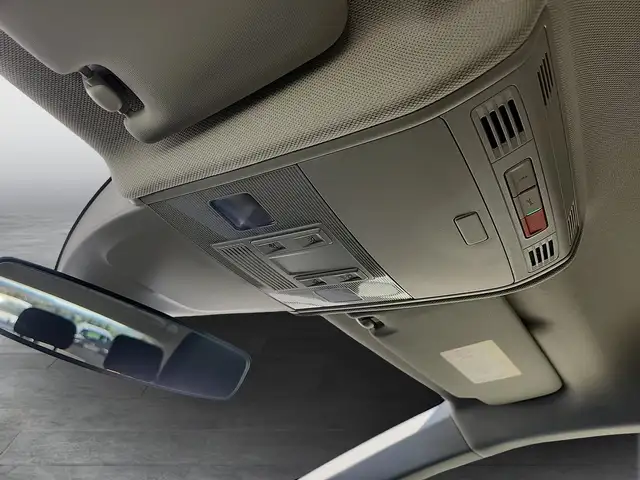 Volkswagen Polo view 9