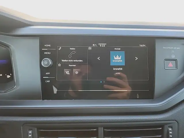 Volkswagen Polo view 12