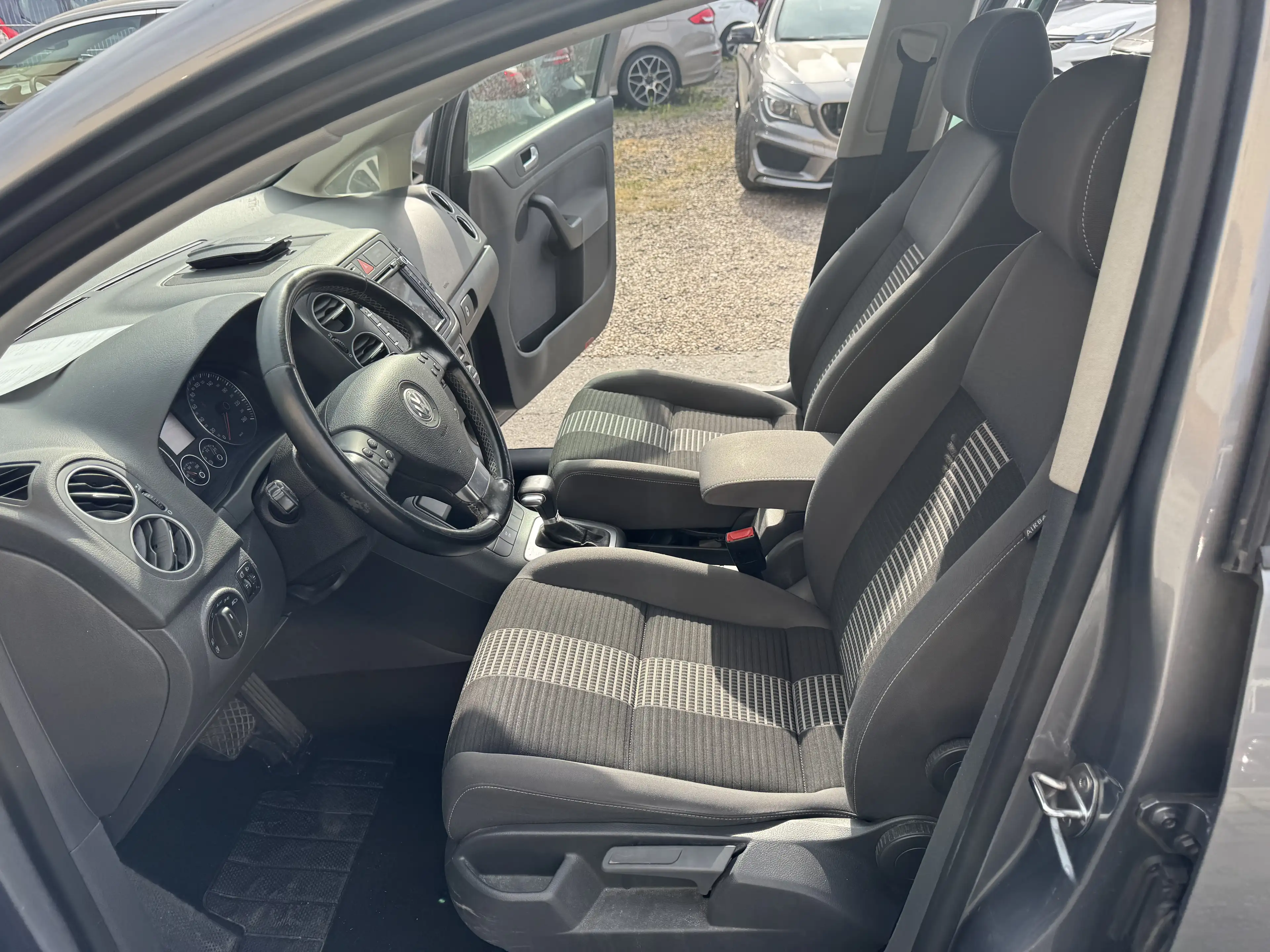 Volkswagen Golf Plus United/Navi/Tempomat/SHZ/Klima/PDC/Alu/Schiebedach — photo 10