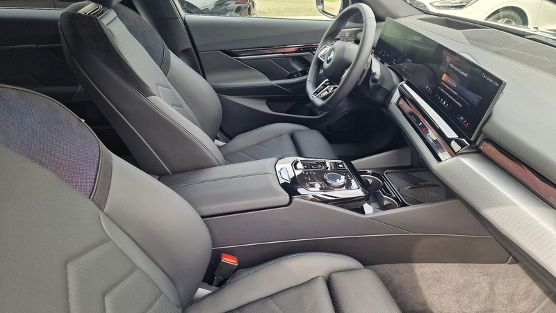 BMW 540 d xDrive M Sportpaket Head-Up DAB LED RFK — photo 7