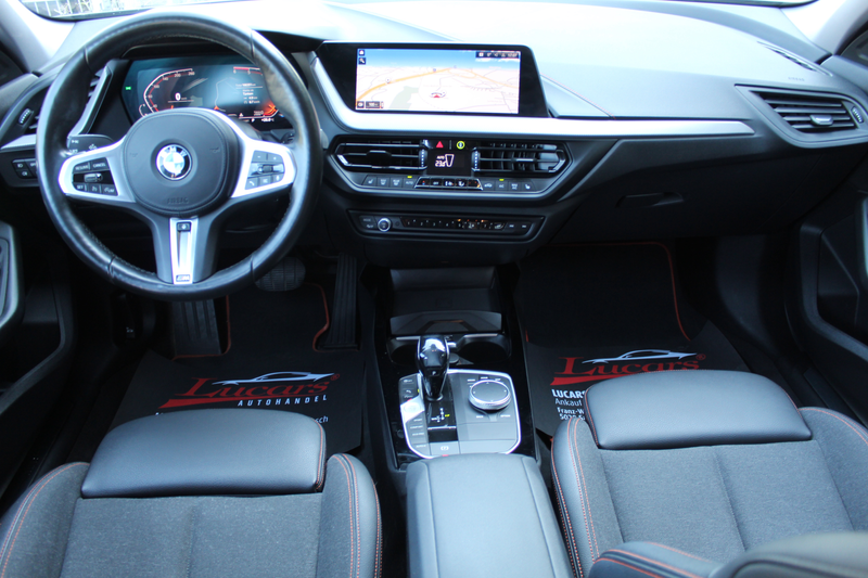 BMW 120 d xDrive Sport Line AHK*LED*NAVI*SHADOW-LINE* — photo 11