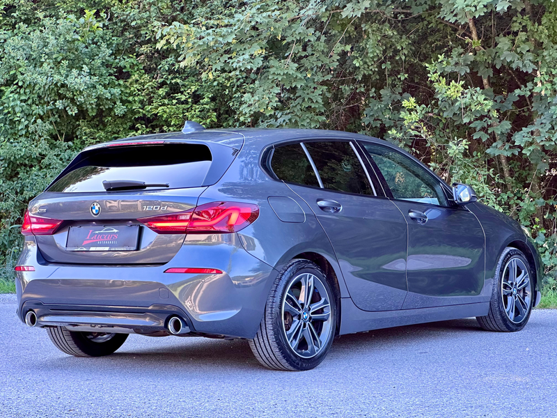 BMW 120 d xDrive Sport Line AHK*LED*NAVI*SHADOW-LINE* — photo 2