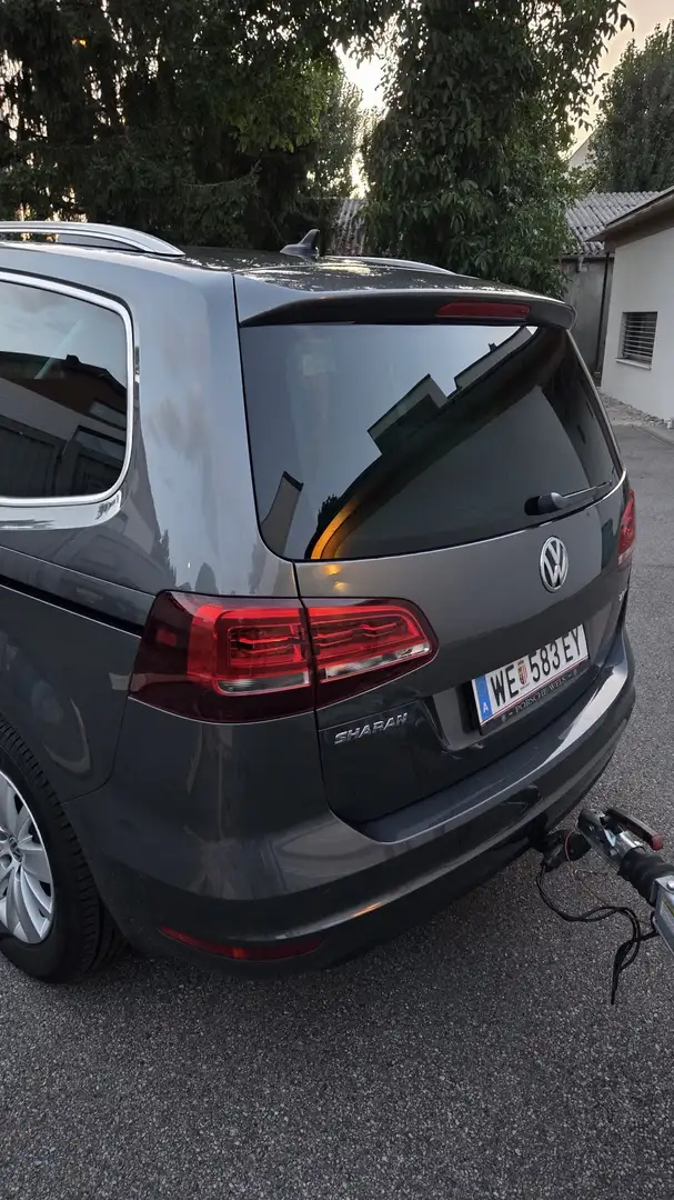 Volkswagen Sharan 20 Jahre Edition SCR 2,0 TDI Business - 2