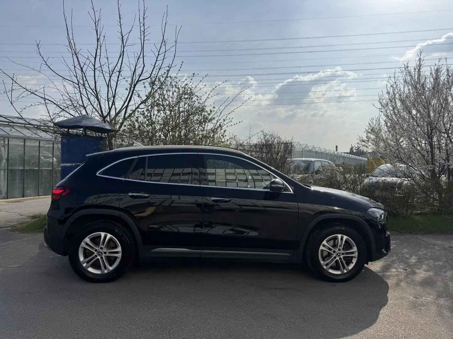 Mercedes-Benz GLA 250 GLA 250 * viele EXTRAS * 1.Besitz AHK Schwarz - 2