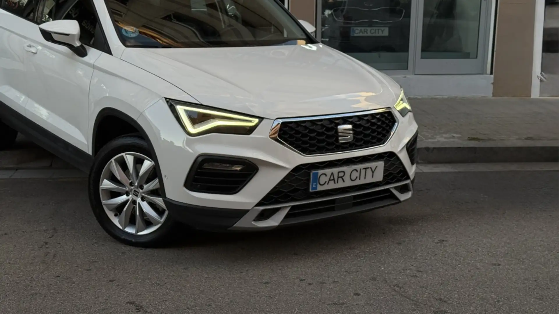 SEAT Ateca 2.0TDI CR S&S Style Go 150 Blanco - 2