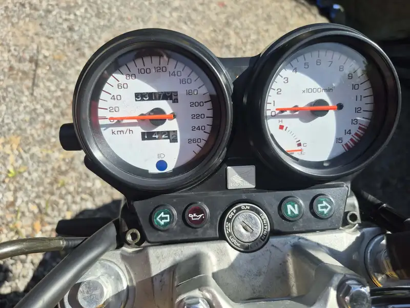 Honda CB 600 F Hornet - foto 5