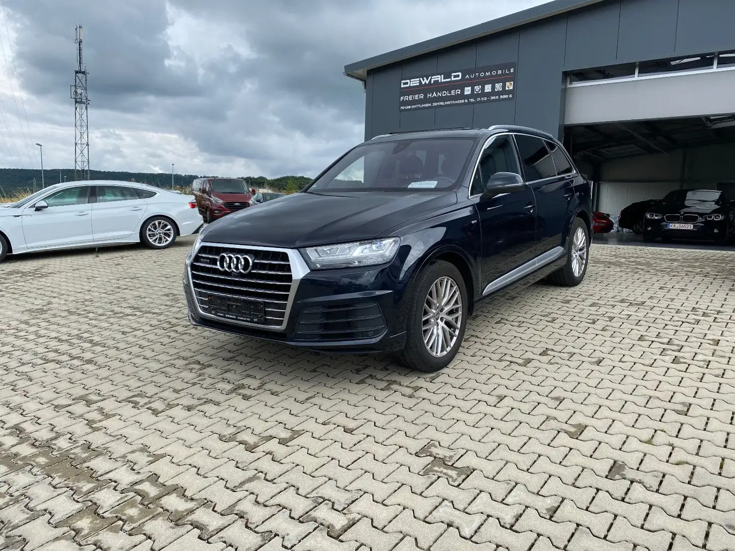 Audi Q7 3.0 TDI quattro S-LINE/AHK/Pano Dach/20"/Kame - 1