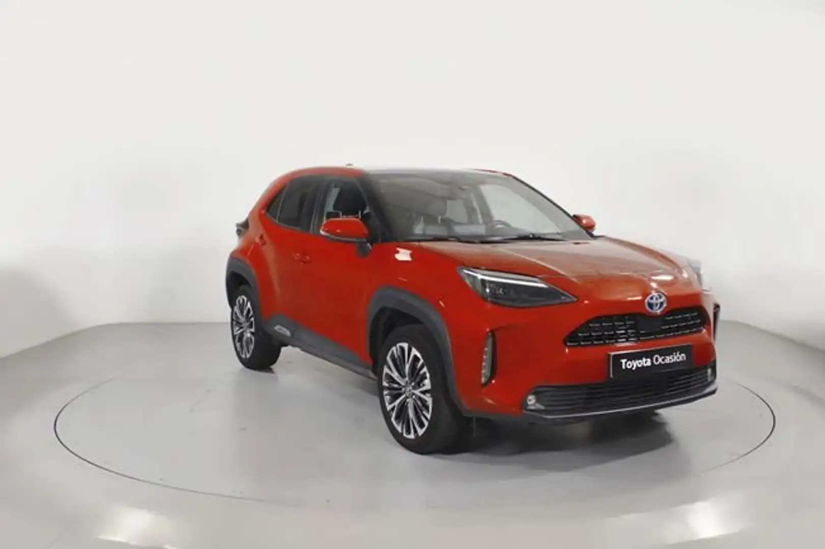 Toyota Yaris Cross 1.5 VVT-I HYBRID STYLE PLUS 5P Rojo - 1