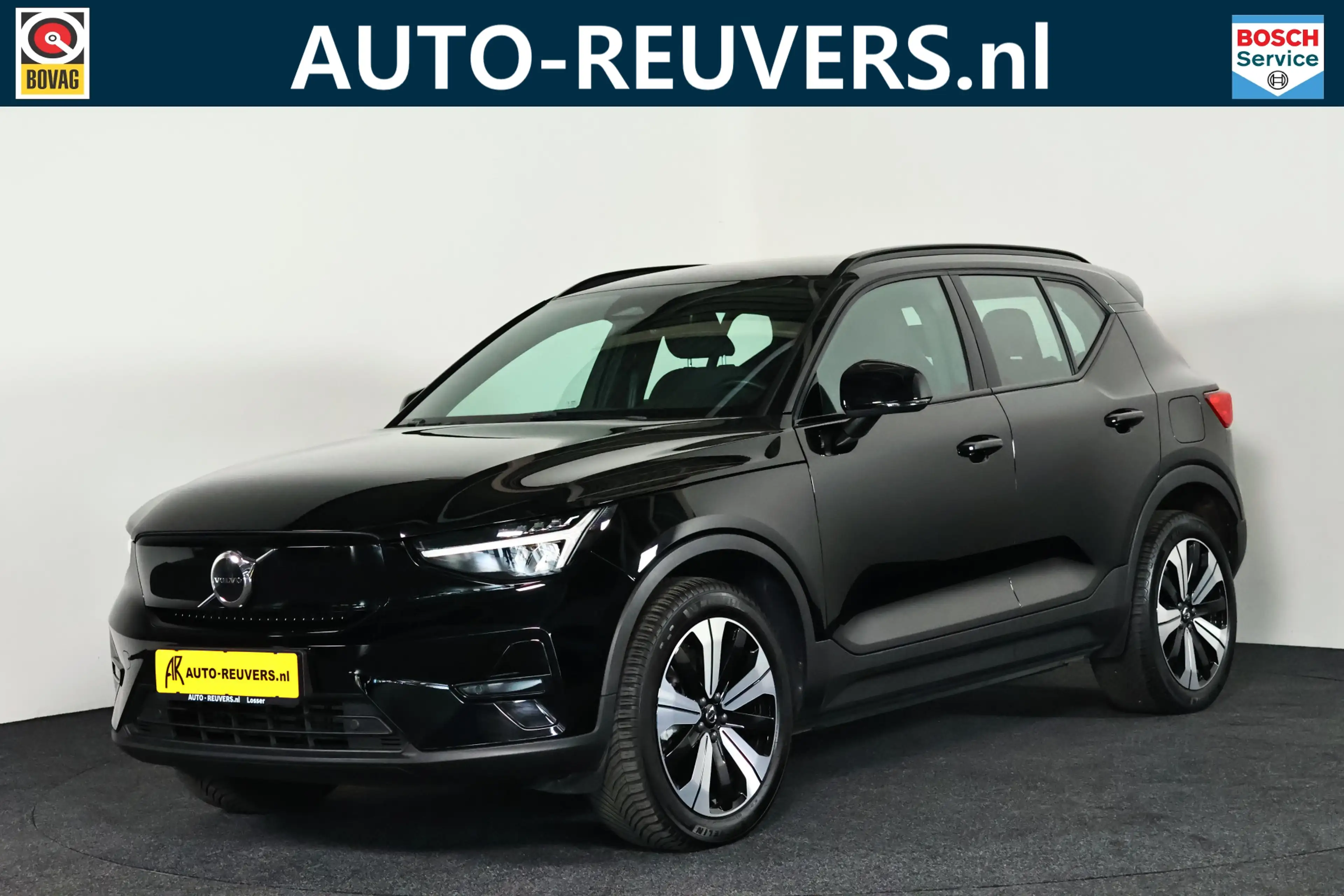 Volvo XC40 Recharge Plus 70 kWh / Navigatie / Pilot Assist /