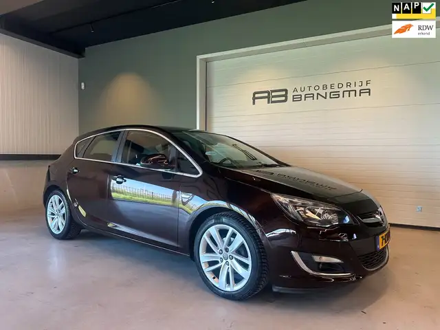 Opel Astra 1.4 TURBO SPORT-uitv|CLIMA AIRCO|NAVIGATIE|TREKHAA