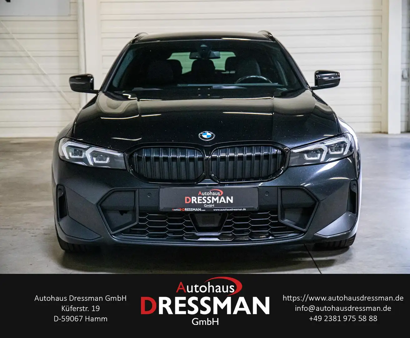 BMW 320 d TOURING XDRIVE M SPORT WIDESCREEN LED 19Z Zwart - 2