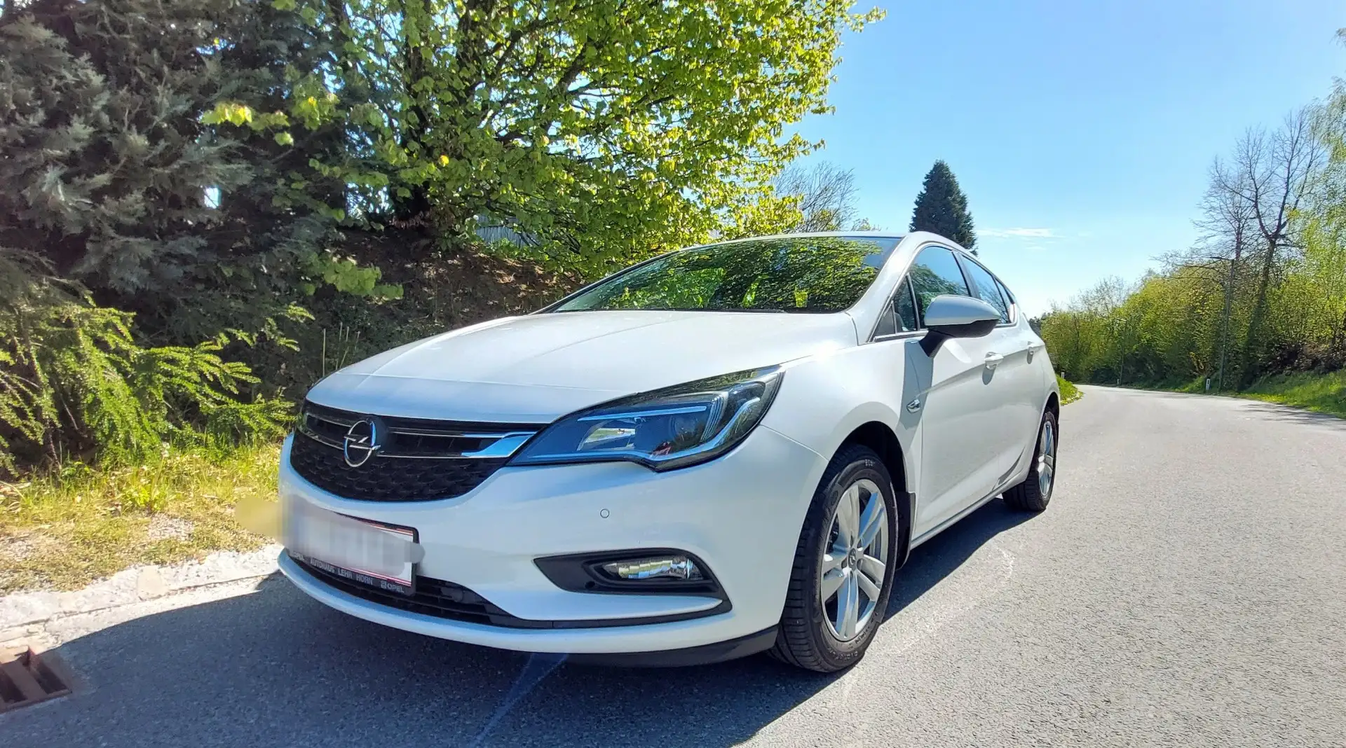 Opel Astra 1,0 Turbo Ecotec Dir. Inj. Österreich Edition St./ - 1