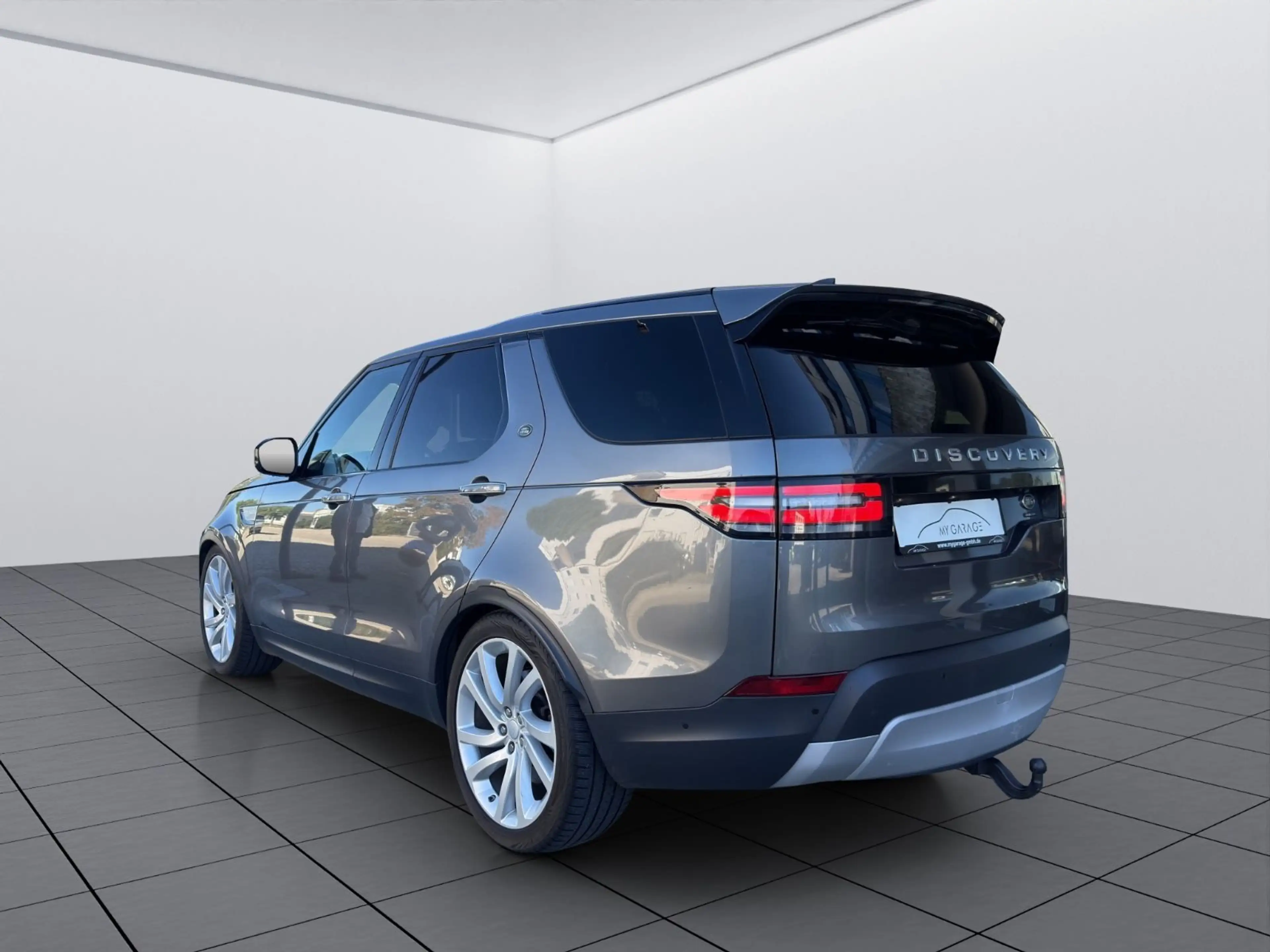 Land Rover Discovery SD6 HSE LUXURY MERIDIAN+PANO+ACC+LED+AHK — photo 4