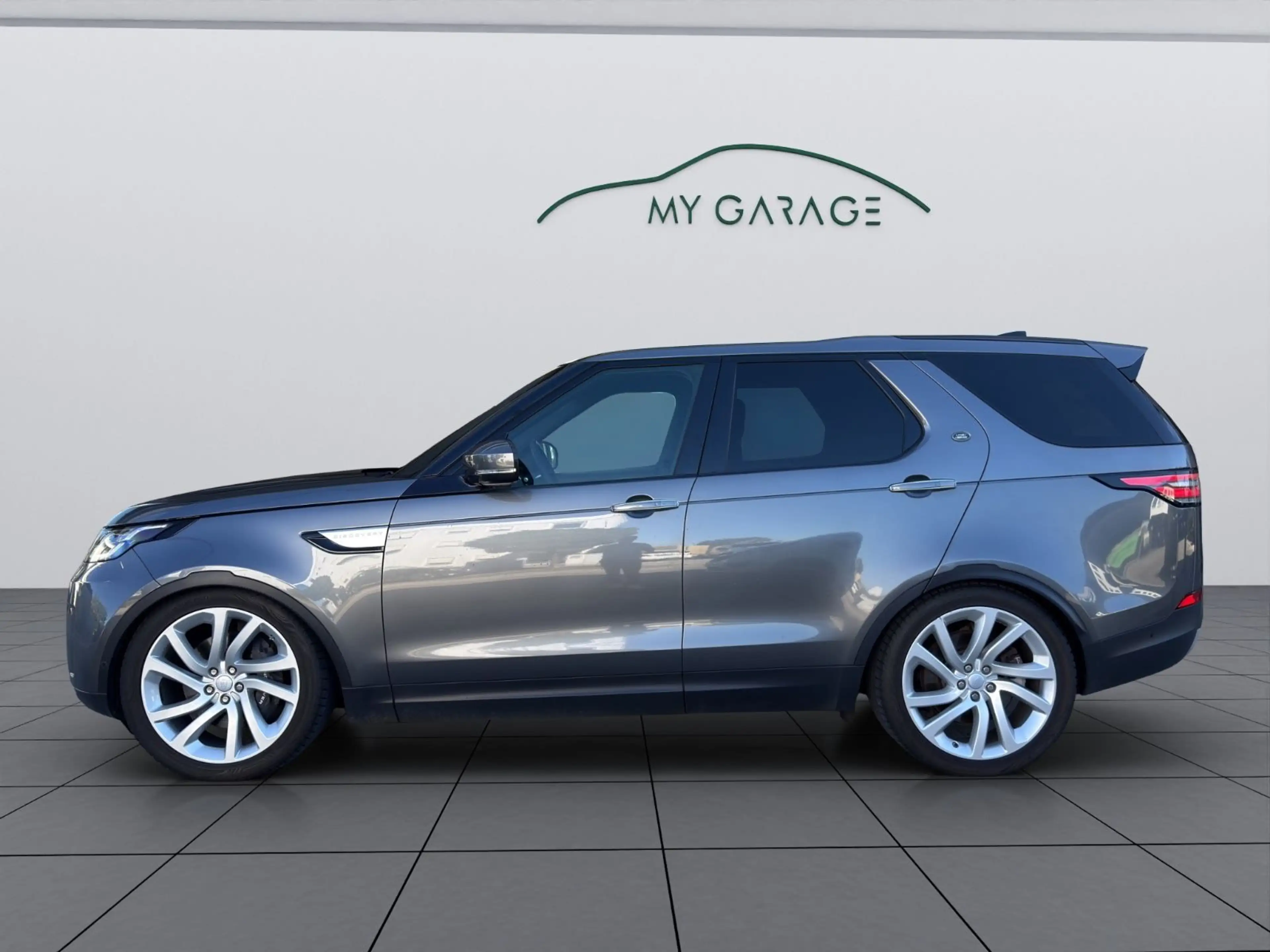 Land Rover Discovery SD6 HSE LUXURY MERIDIAN+PANO+ACC+LED+AHK — photo 3