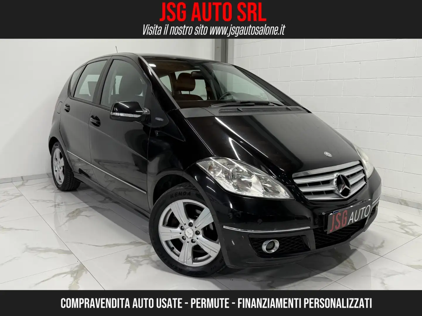 Mercedes-Benz A 160 A 160 BlueEFFICIENCY Elegance Nero - 1