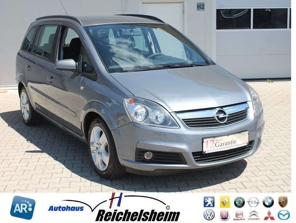 Second hand Opel Zafira 2.2