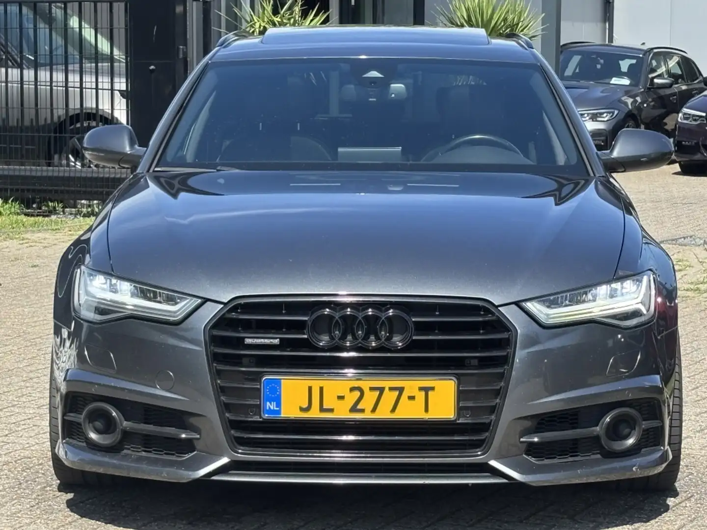 Audi A6 Avant 3.0 TDI Biturbo Daytona Panoramadak 2015 Серый - 2