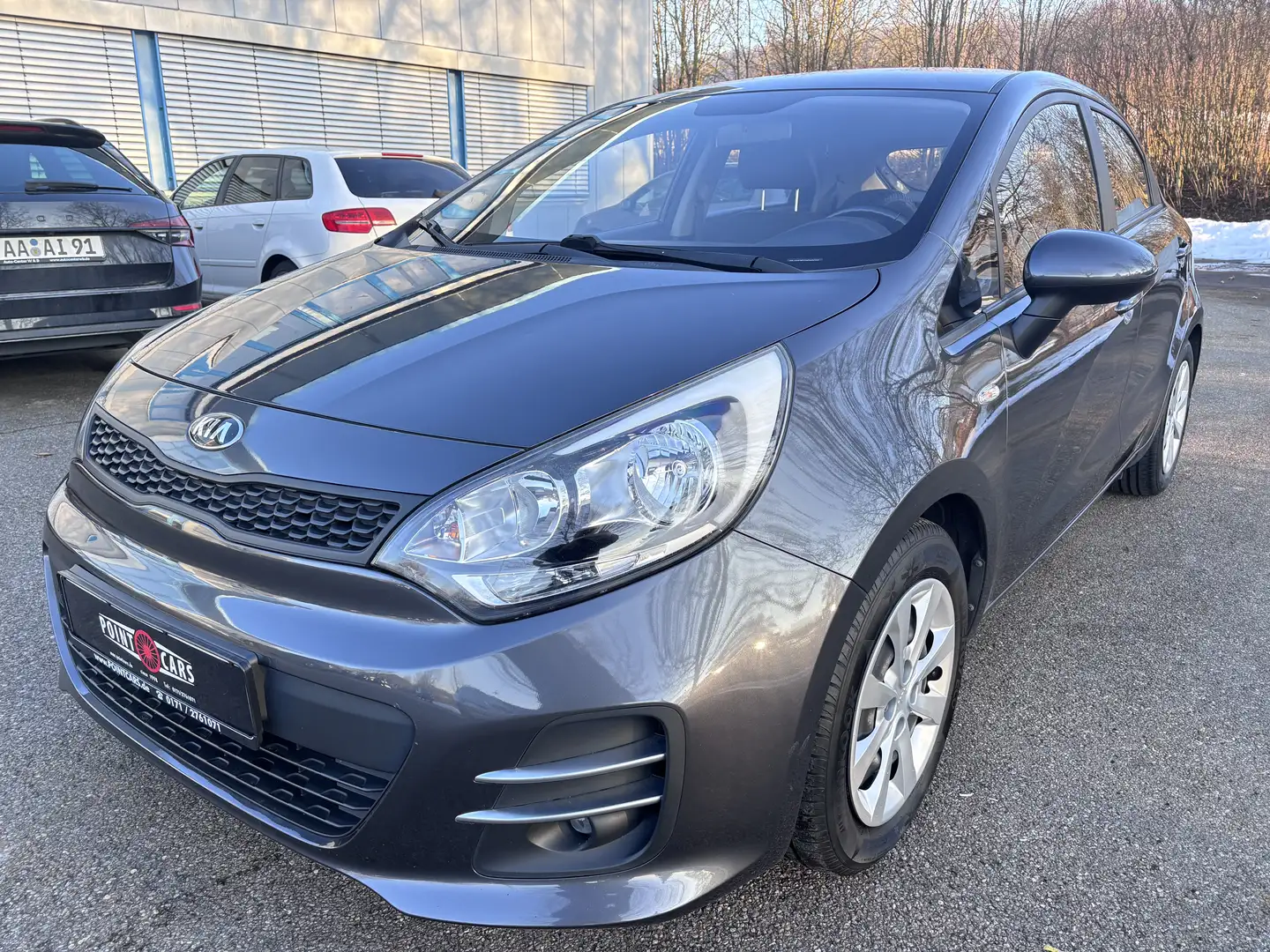 Kia Rio 1.2 16V Attract*1.HAND-EURO 5-KLIMA-WR* Grau - 1