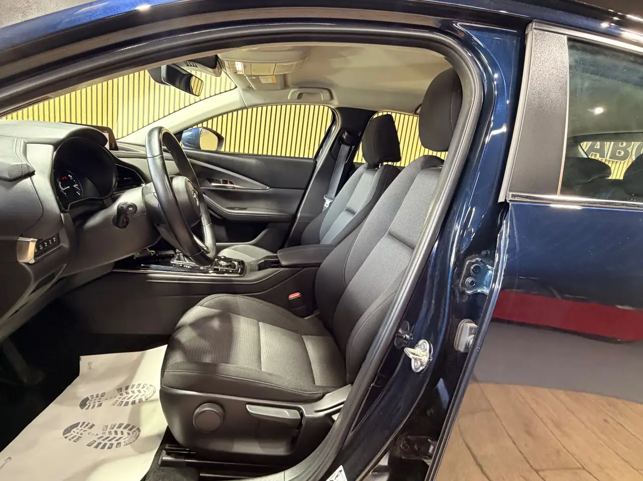 Mazda CX-30 2.0i SKYACTIV-X MHE AWD * GARANTIE 12 MOIS * 1ER PROP *, миниатюра 13
