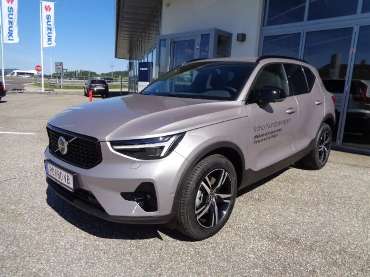 Volvo XC40 2026