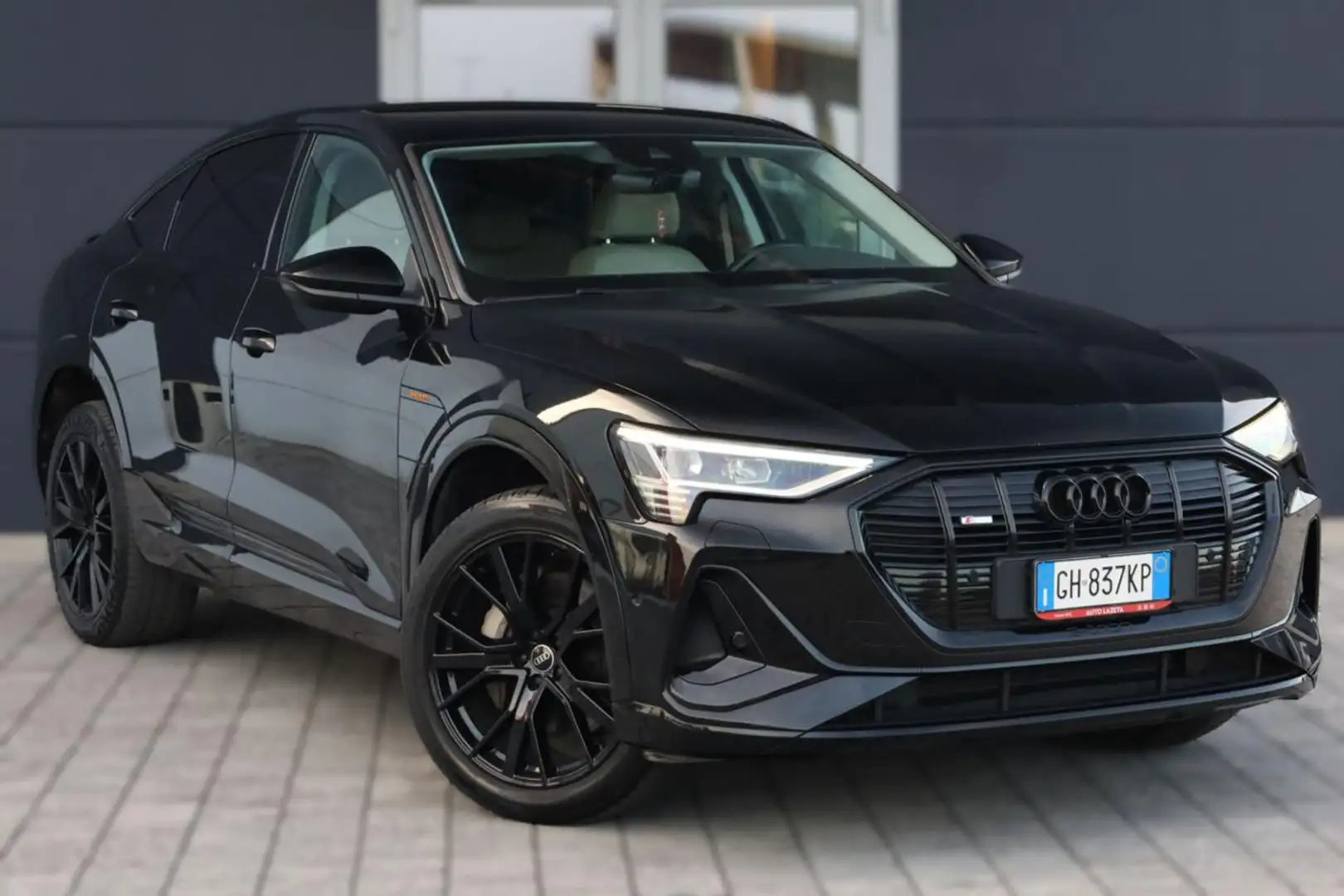 Audi Q8 e-tron E-tron SPB 50 quattro S line edition Negro - 1