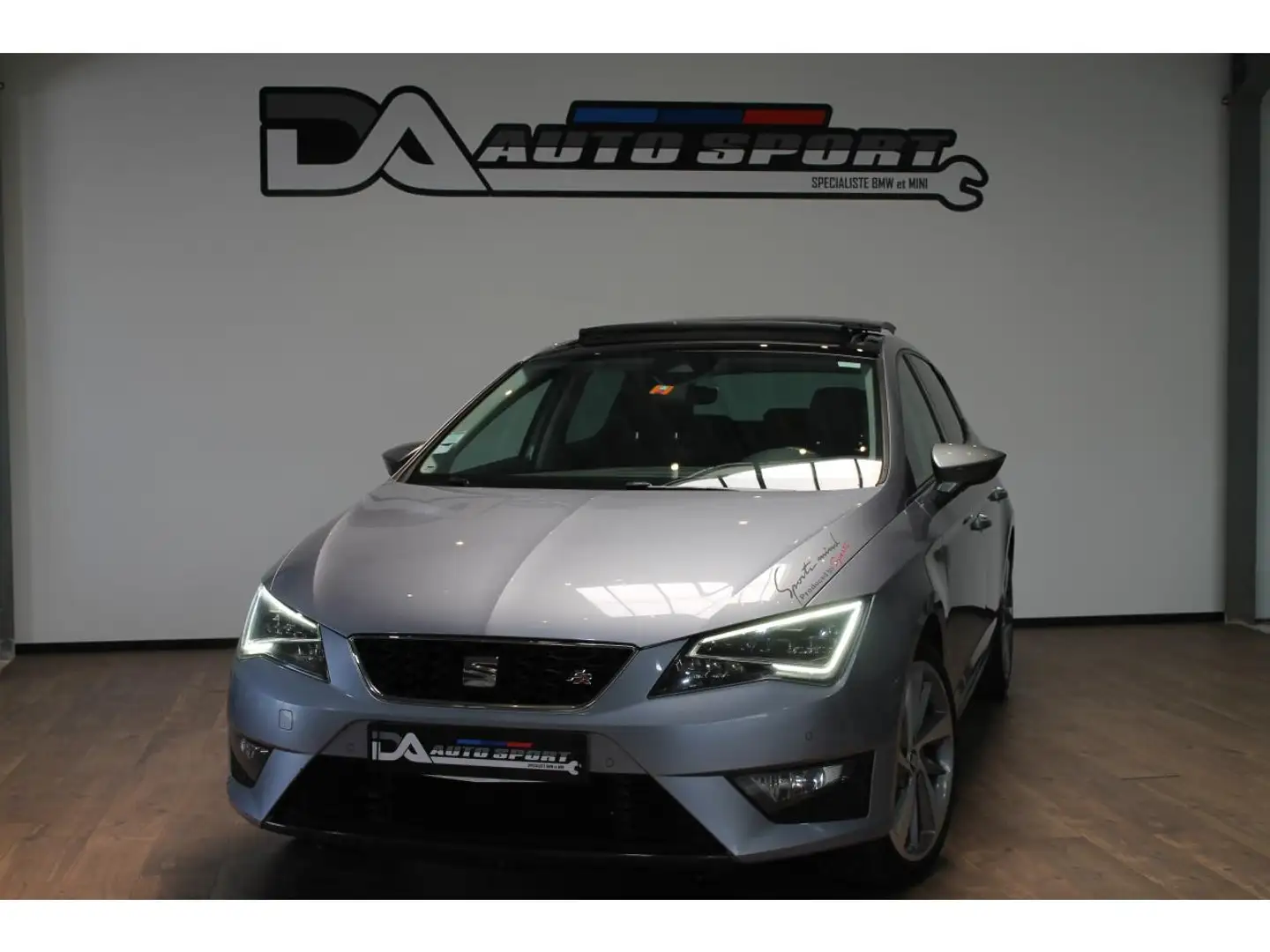 SEAT Leon Leon FR 2.0 TDI  - 184 PHASE 2 Gris - 1