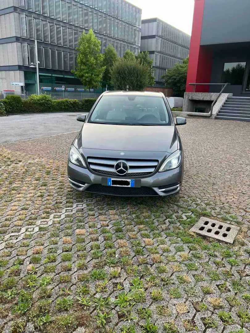 Mercedes-Benz B 200 CDI (BlueEFFICIENCY) - 2