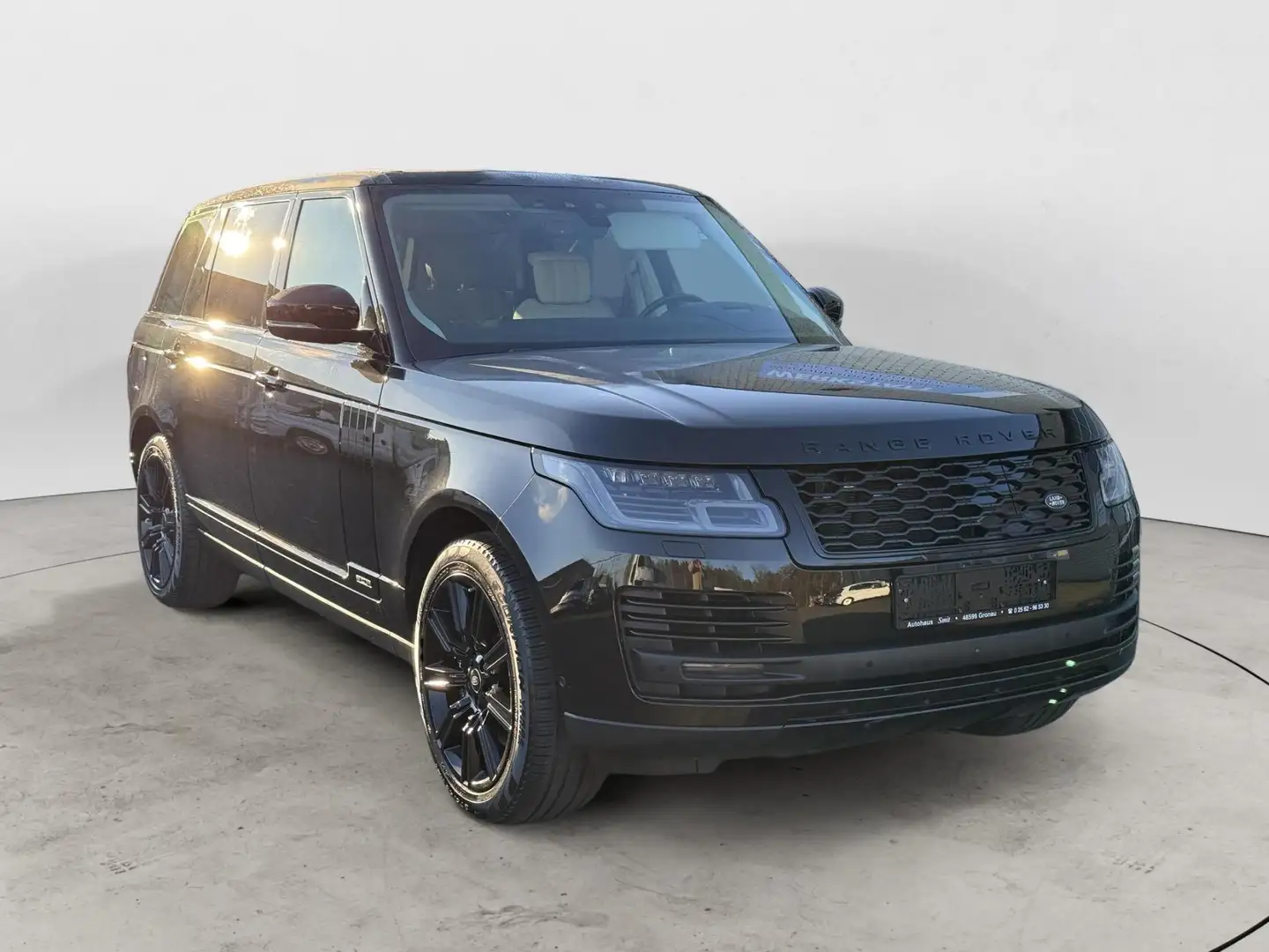Land Rover Range Rover Range Rover P400e Autobiography / Chauffeur LWB Noir - 1