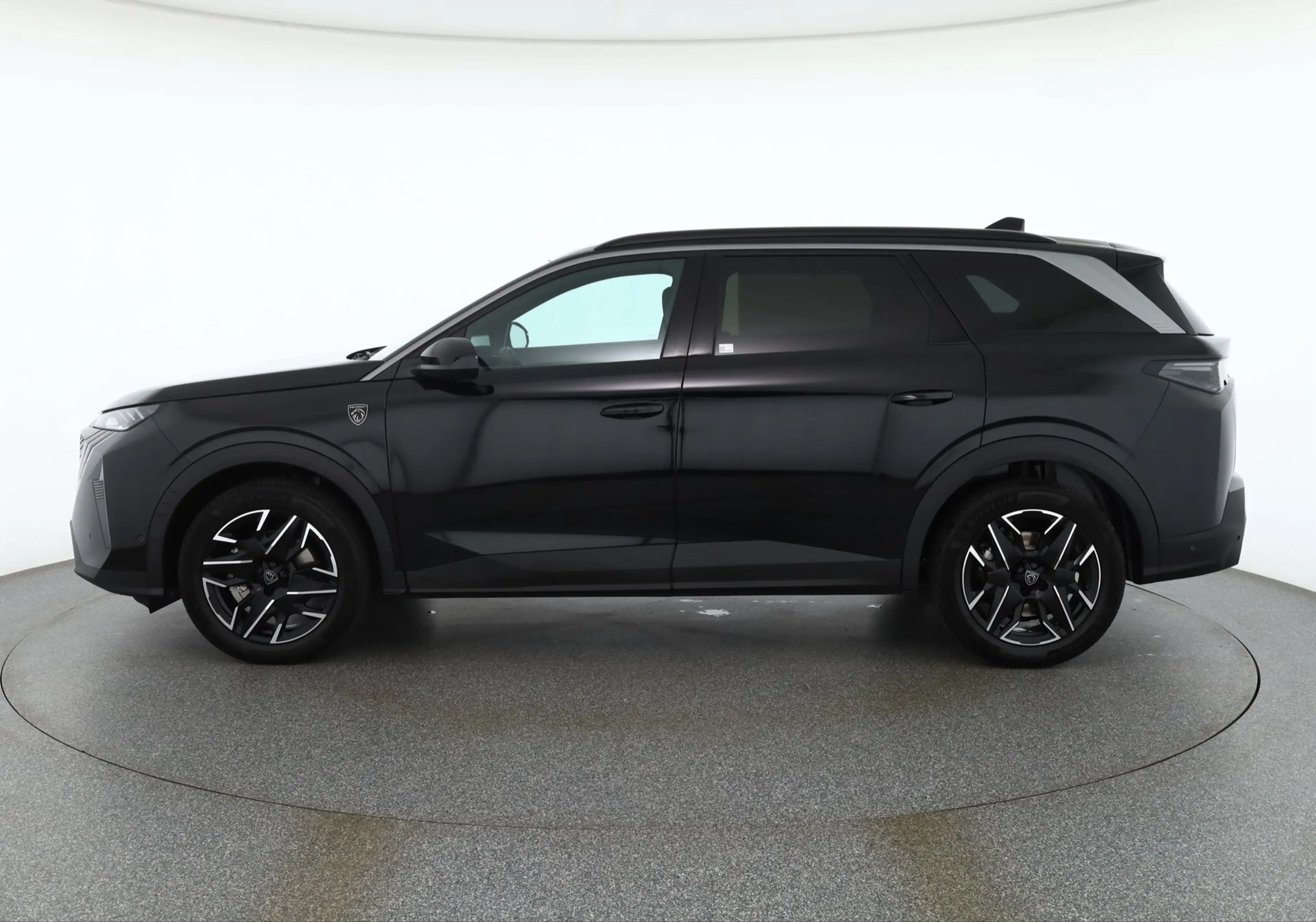 Peugeot 5008 GT Exclusive 1.2 Hybrid Aut. LED ACC Navi 360 — photo 2